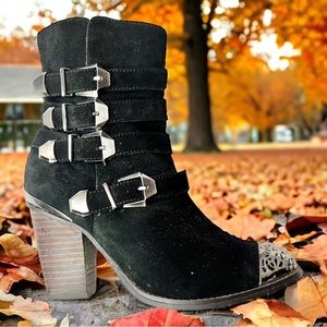 Black leather Free People/Jeffery Campbell buckle boots. Size 10.